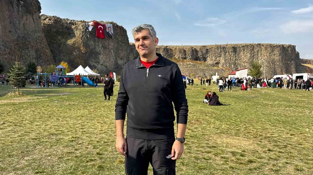 Ağrı Diyadin'de geleneksel kanyon yürüyüşü 5 bini aşkın kişiyi ağırladı