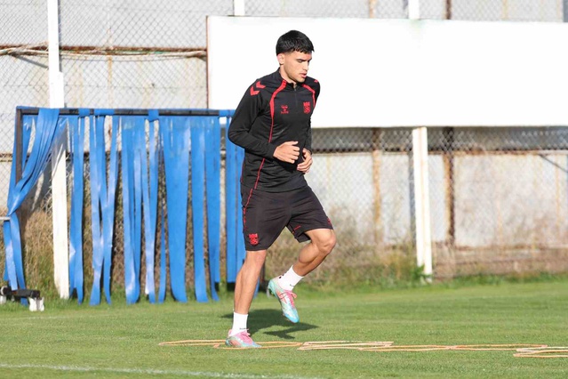 Sivasspor, Bandırmaspor ile 10. hafta maçı için hazırlıklara devam etti
