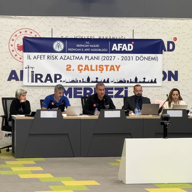 Erzincan'da deprem riskine yönelik İRAP çalıştayı kurumların katılımıyla yapıldı