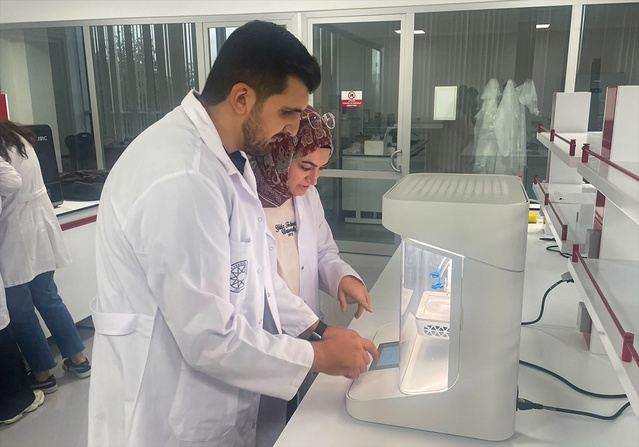 SABİOTEK'te melanomda kemoterapi ve fototermali birleştiren mikroiğne yama üretildi