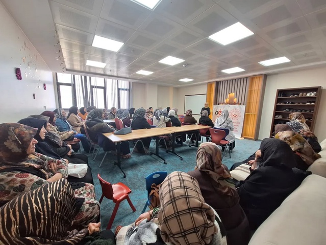Kütahya'da Aile ve Sosyal Hizmetler eğiticileri dijital okuryazarlığı anlattı