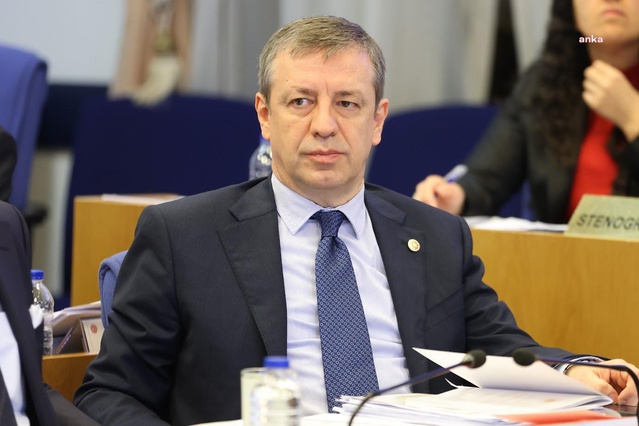 CHP'li Türeli, 'Tahminler tutmuyor, krizin faturasını halk ödüyor' dedi