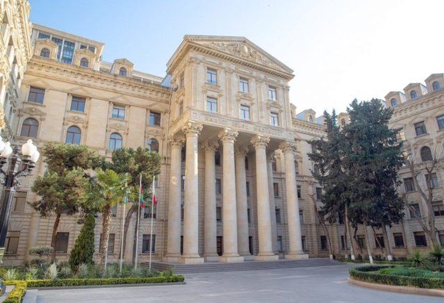 Azerbaycan Dışişleri Bakanlığı 31 Türk vatandaşını istenmeyen kişi ilan etti