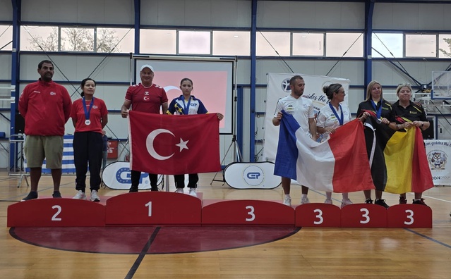Bocce sporcusu Yağmur Tosun, Avrupa Şampiyonası'nda 2 altın 1 bronz madalya kazandı