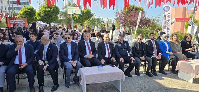 OMÜ Vezirköprü MYO'da yeni öğrencilere uyum programı düzenlendi
