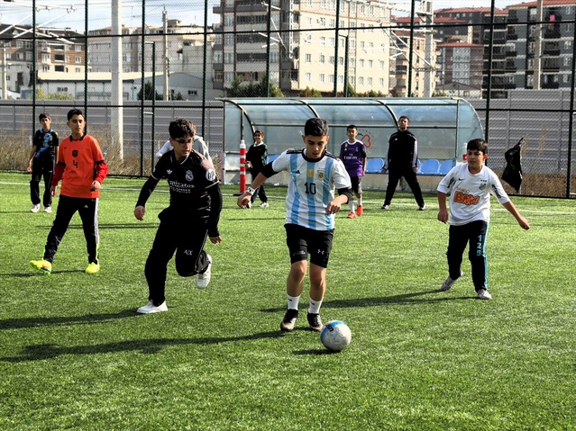 Tekirdağ Kapaklı'da Muhtarlar Günü töreni çelenk sunumuyla gerçekleşti