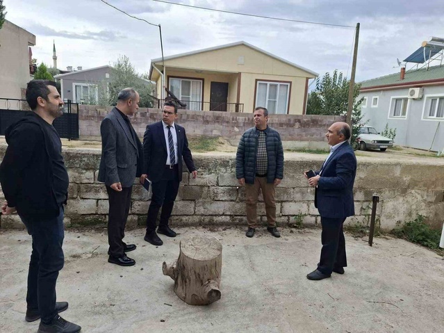 Sarıgöl'de Şube Müdürü Kanyılmaz okul binalarındaki onarım taleplerini inceledi
