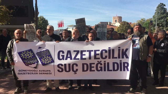 Edirne'de gazeteciler gözaltı ve kayyum atamalarına karşı basın özgürlüğü için yürüdü