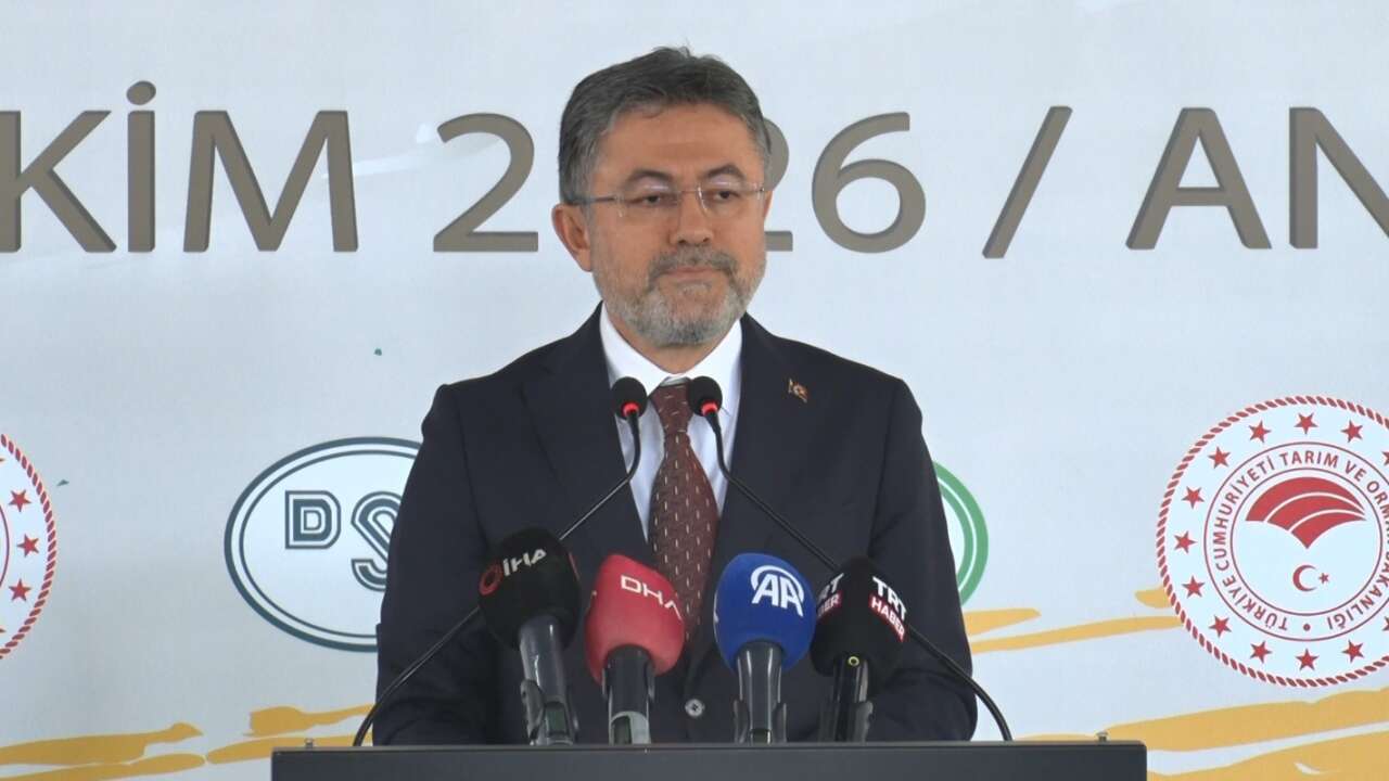Bakan Yumaklı duyurdu: 11 ilde yapay zeka destekli sulama dönemi başlıyor