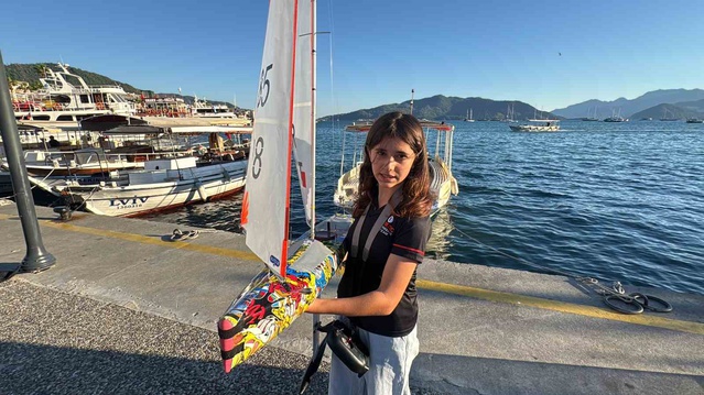 Şana Hatunoğlu, Urla'daki İOM Türkiye Şampiyonası'nda kadınlar birinciliği kazandı