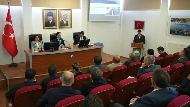 Sinop'ta eğitim ve sağlık yatırımları Vali Vekili Cevat Gün başkanlığında ele alındı