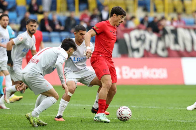 Gençlerbirliği, Ziraat Türkiye Kupası 3. turunda Karaköprü Belediyespor'u 5-0 yendi