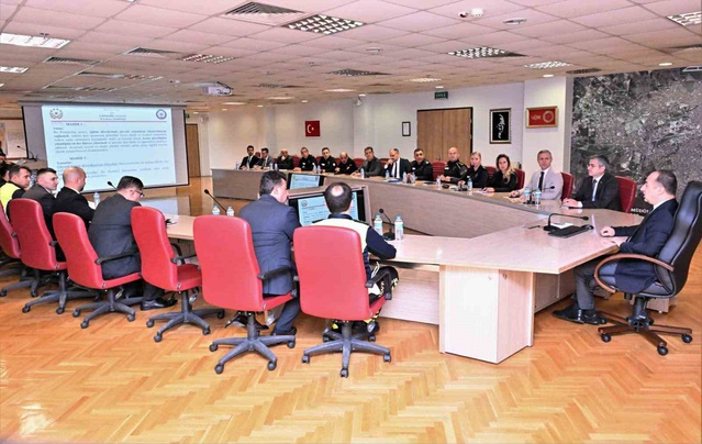 Eskişehir'de 2026-2027 dönemi okul güvenlik tedbirleri toplantıda görüşüldü