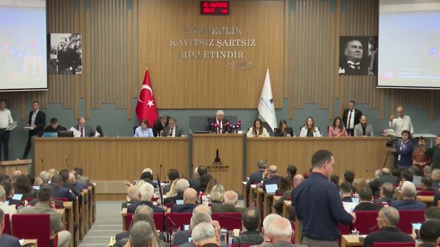 İzmir Meclisi İZBAN'da 90 dakika aktarmayı geri getirdi, 29 Ekim'de ulaşım 1 kuruş