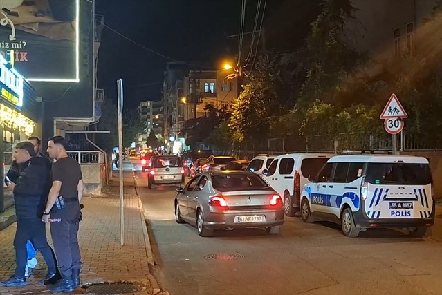 Samsun Bafra'da kavgada 1 kişi bıçakla yaralandı, şüpheli gözaltına alındı