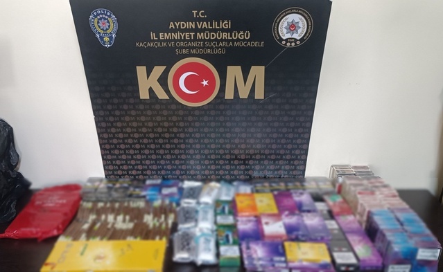 Aydın Efeler'de operasyonda 947 paket gümrük kaçağı sigara ele geçirildi