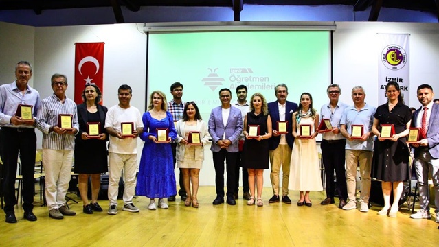 İzmir'de öğretmenler 26 Ekim'de 5 akademide 8 haftalık programla buluşacak