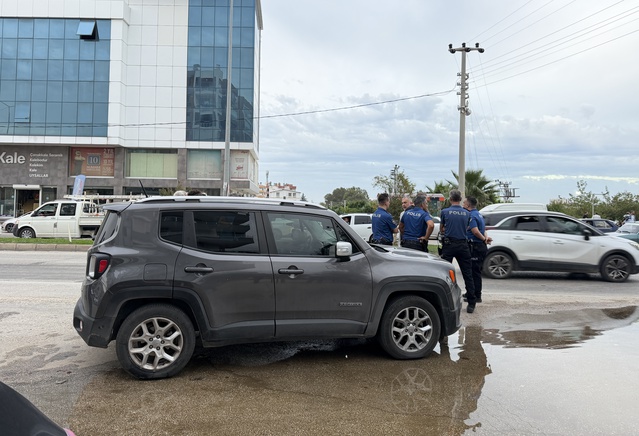 Mersin Silifke'de avukat Remzi Meydan'dan (50) öğleden beri haber alınamıyor