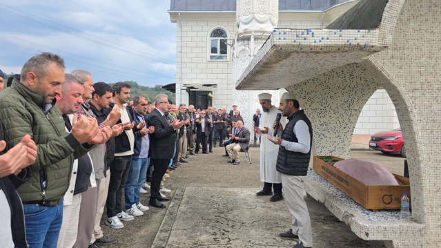 Ordu Korgan'da şüphelinin annesince vurulan 62 yaşındaki kadın toprağa verildi
