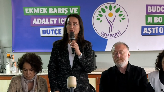 Hatimoğulları Sancaktepe'de yüzde 60'lık askeri artışa karşı çıkıp bütçeye hayır dedi