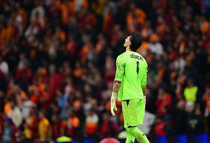 Uğurcan Çakır: Top şansa önünde kaldı!