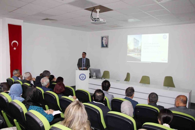 ADÜ'deki KVKK uygulama eğitimini ISO 27701 Baş Denetçisi Gülşah Bakırlı verdi