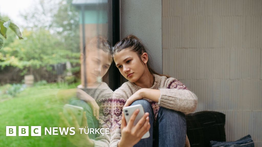 Sosyal kaygıyı kötüleştiren gizli alışkanlıklar ve bunlardan kurtulma yolları