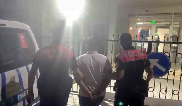 İzmir'de 14 yıl 10 gün hapis cezası bulunan firari, Yunus timlerince yakalandı
