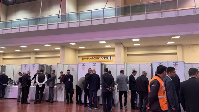 KTO organ seçimlerinin ilk aşaması başladı, Gülsoy ve Alkan'ın listeleri yarışıyor