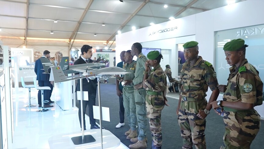 Modern savunma teknolojileri Afrika'da vitrine çıkıyor