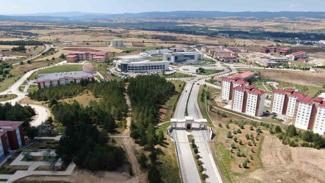 Kastamonu Üniversitesi, Şanlıurfa'daki ISIF'26'da gümüş ve bronz madalya kazandı