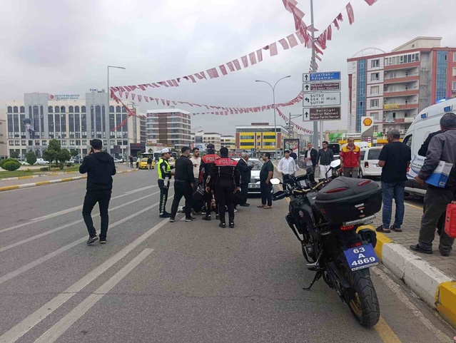 Şanlıurfa Haliliye'de 16 yaşındaki çocuğa otomobil çarptı, ağır yaralandı