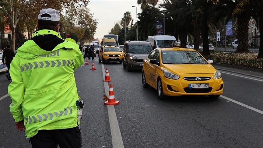 İstanbullular dikkat: Sahil yolu pazar günü kapanacak
