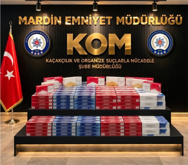 Mardin Nusaybin'de araçta 4 bin 500 paket kaçak sigara bulundu, 2 şüpheli yakalandı