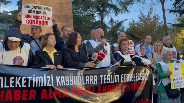 Halk TV'ye kayyım atanması Trabzon'da düzenlenen yürüyüşle protesto edildi