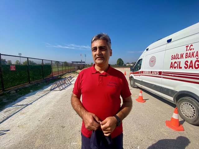 Düzce'de 18 ambulans sürücüsüne kazaları önlemek için uygulamalı eğitim verildi
