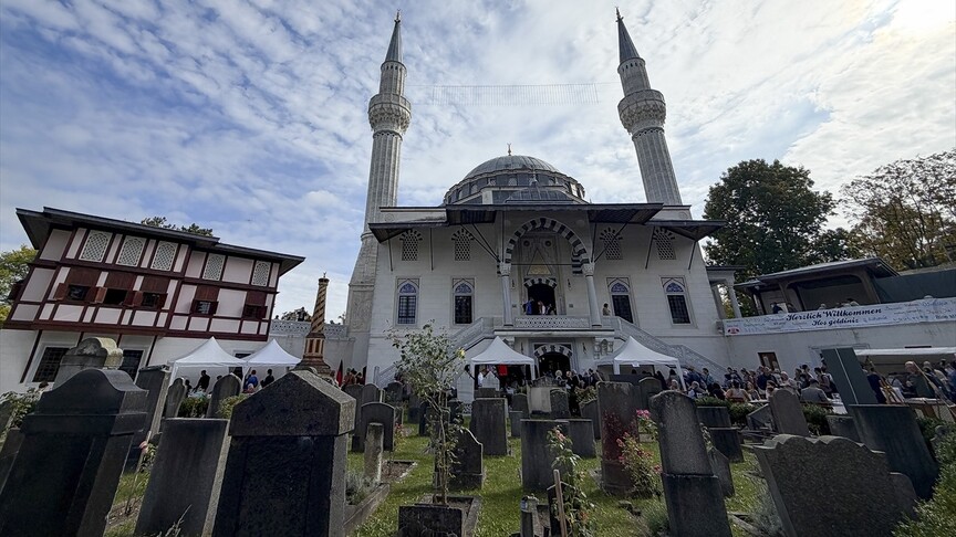 Almanya'da "Açık Cami Günü" etkinliği düzenlendi