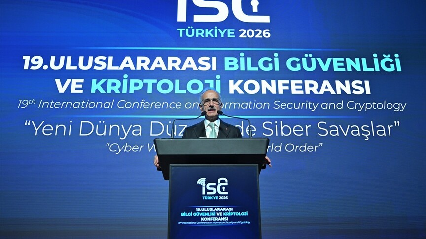 Bakan Uraloğlu: Kriptoloji açısından veri merkezleri, dijital varlıkların uzun vadeli güvenliğinin teminatı