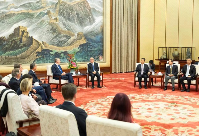 Li Hongzhong, Avrupa Parlamentosu ticaret heyetine Çin-AB diyalog mesajı verdi
