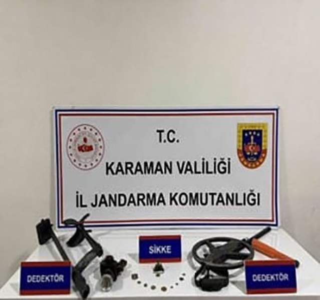 Karaman'da aranan 80 kişi jandarma denetimlerinde yakalandı, 12'si tutuklandı