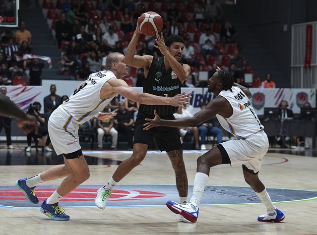 Aliağa Petkimspor, evinde Biotekno Körfez Basket'e 91-90 yenildi