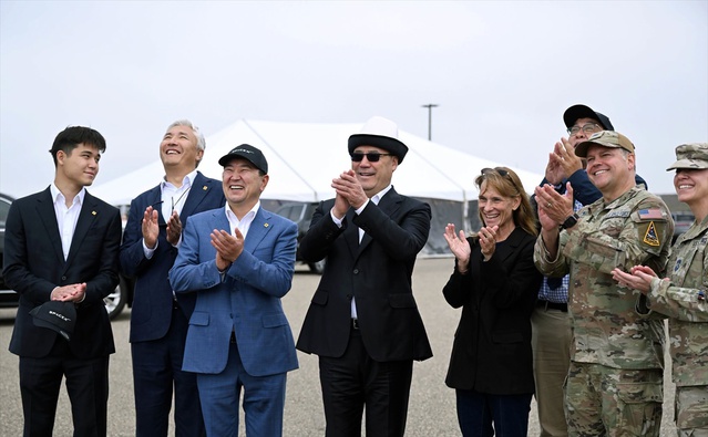 Kırgızistan ilk milli uydusunu ABD'den SpaceX roketiyle yörüngeye fırlattı
