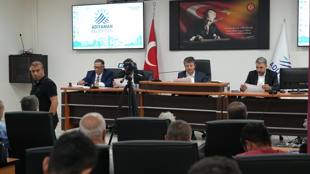 Adıyaman Belediye Meclisi'nde 12 madde karara bağlandı, 9'u komisyonlara gönderildi