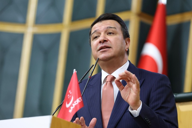 Arıkan, Erbakan'ı 100. doğum yılında andı, idealleri yineledi