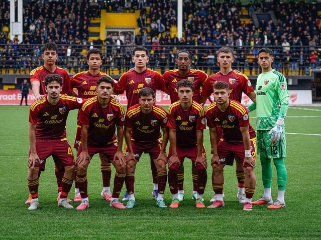Kayserispor, Türkiye Kupası'nda Bitlis 1916 Spor'a deplasmanda 4-1 yenilip elendi