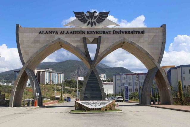 ALKÜ'ye YÖK onayıyla eklenen 7 programla lisansüstü program sayısı 85'e yükseldi