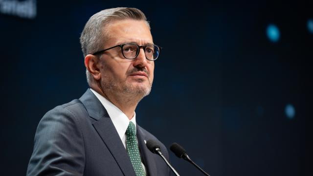 İletişim Başkanı Duran'dan vefat eden yazar Cevat Özkaya için başsağlığı mesajı