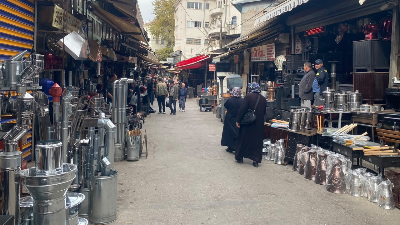 Ankara’da kış hazırlığı başladı: Sobacılar Çarşısı hareketlendi