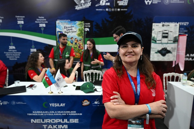 Azerbaycan'dan gelen üniversite öğrencileri TEKNOFEST'te 31 takımla yer alıyor