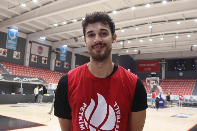 Aliağa Petkimsporlu Yiğit Onan, Euroleague'de oynamayı hedeflediğini söyledi